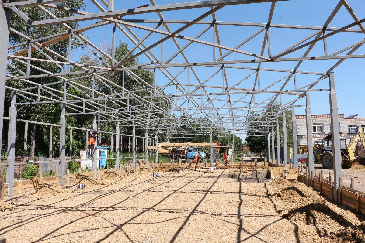 В станице Новомышастовской строится новый модуль-пристройка к детскому саду № 50