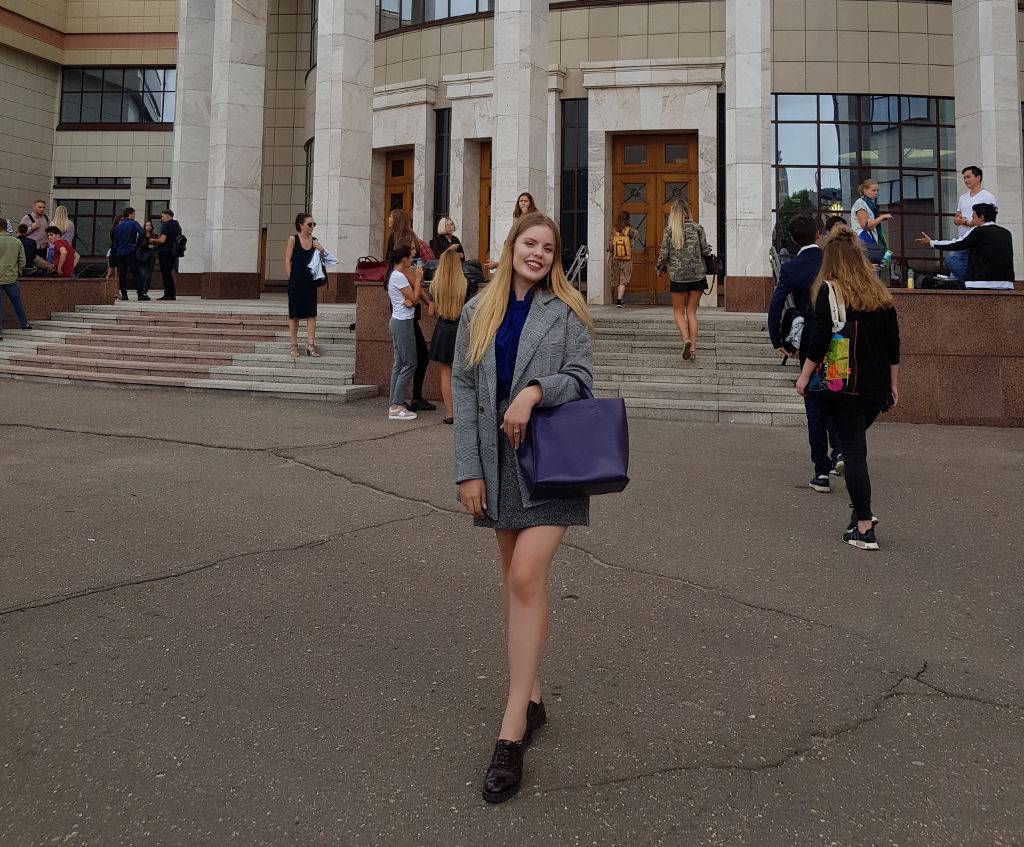 Выпускница СОШ№1 станицы Полтавской поступила в МГУ