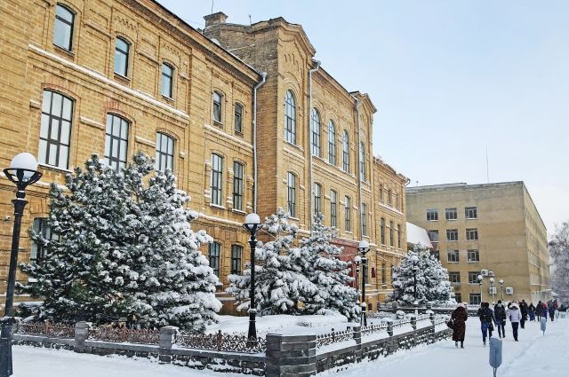 Родители кубанских выпускников узнают о правилах поступления в вузы