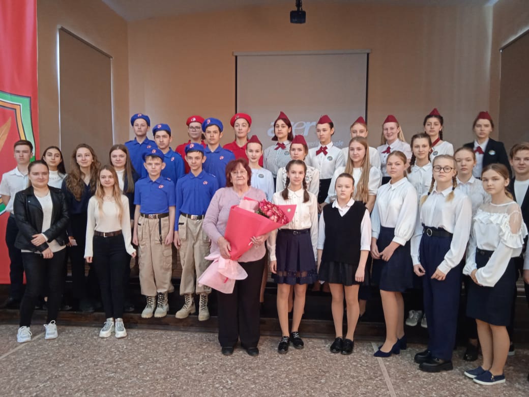 В станице Полтавской поздравили с 75-летием мать Героя России Александра Ковалева