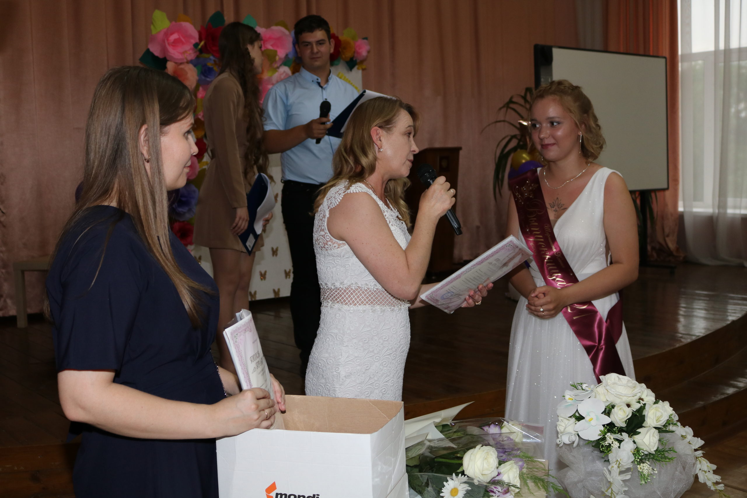 Выпускники школ Красноармейского района получили аттестаты