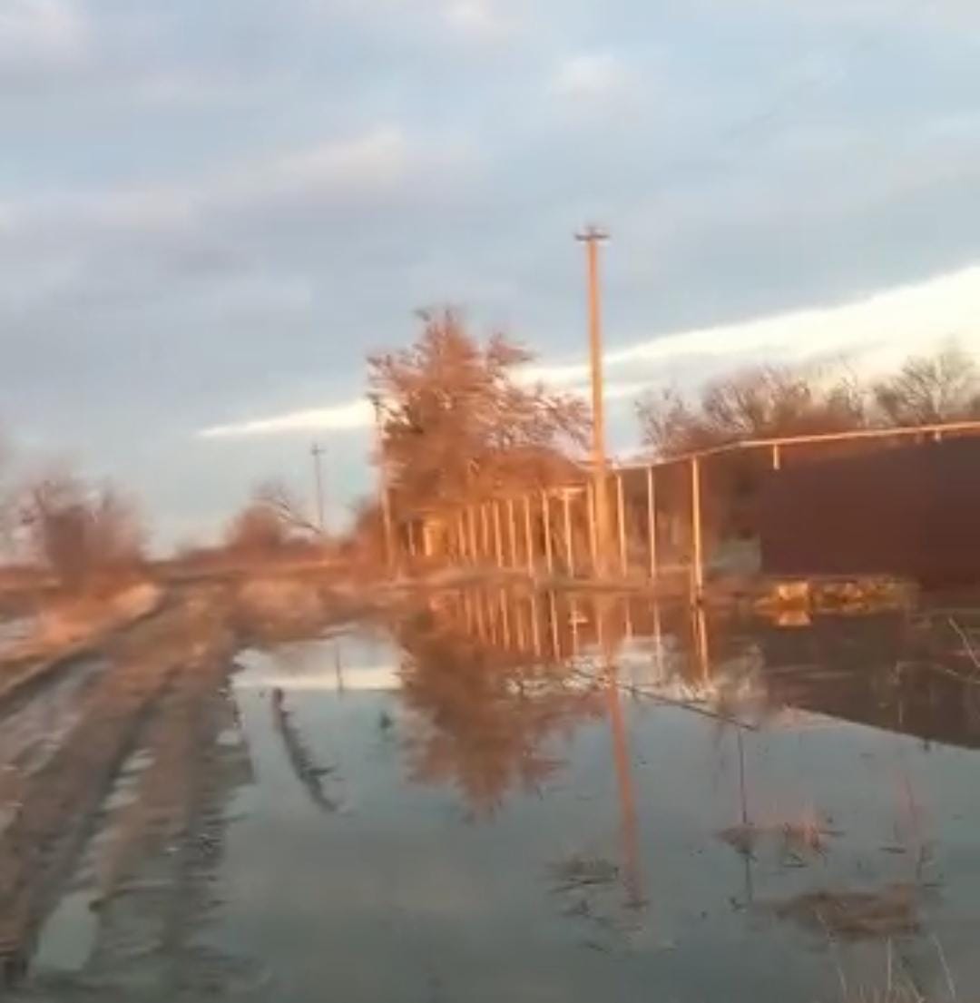 На некоторых улицах хутора Коржевского вновь стоит вода