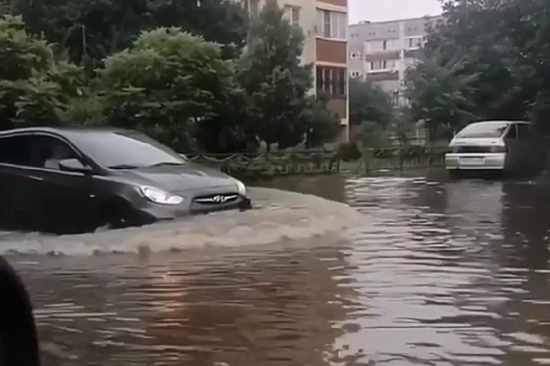 В Кропоткине за ночь выпала месячная норма осадков