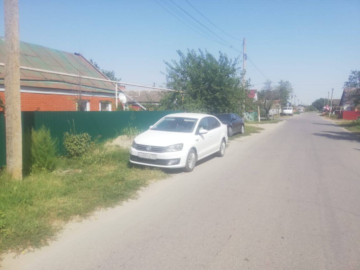 В Марьянской в ДТП пострадала припаркованная легковушка