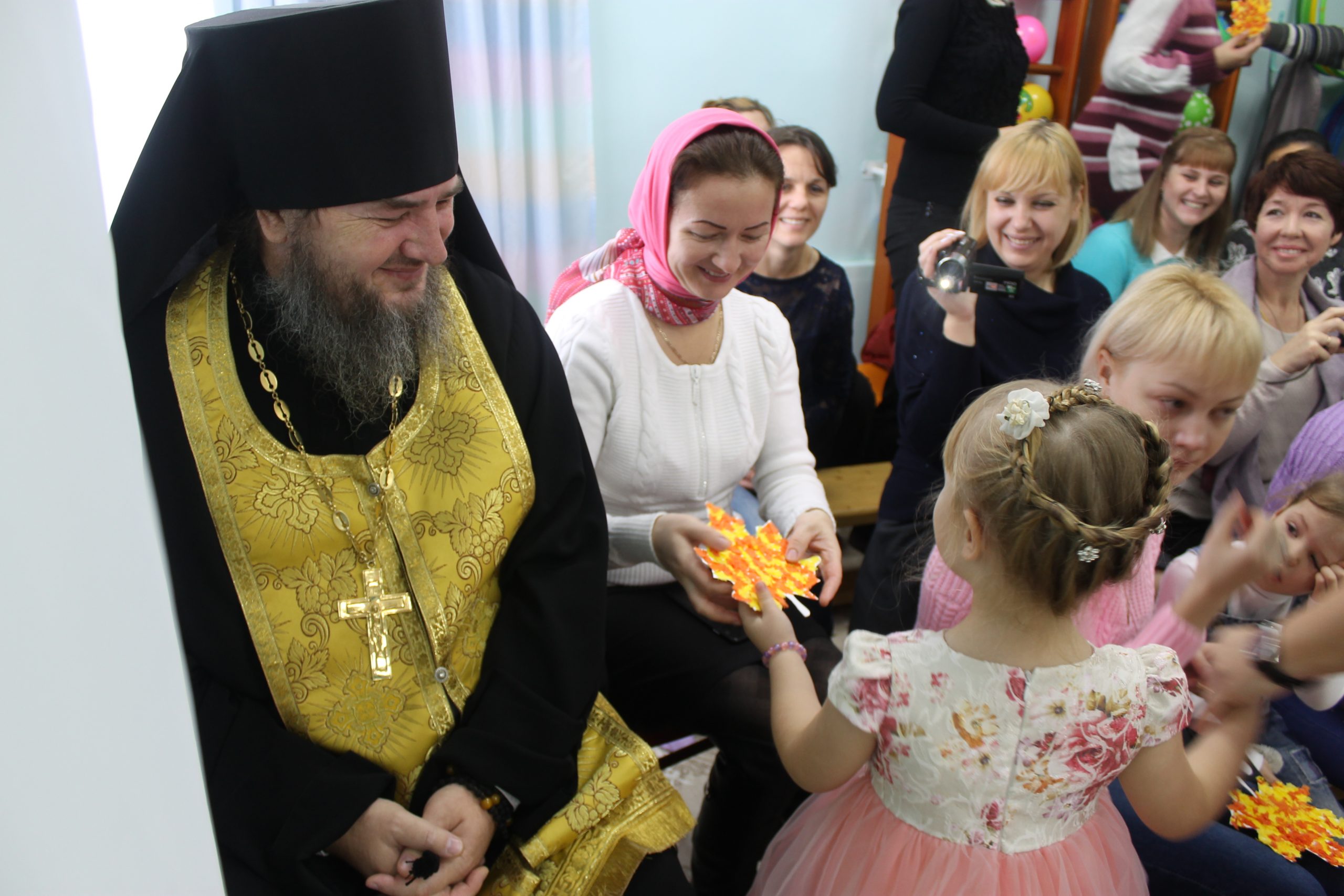 Настоятель Свято-Троицкого храма станицы Старонижестеблиевской вернулся домой из зоны СВО в канун Крещения