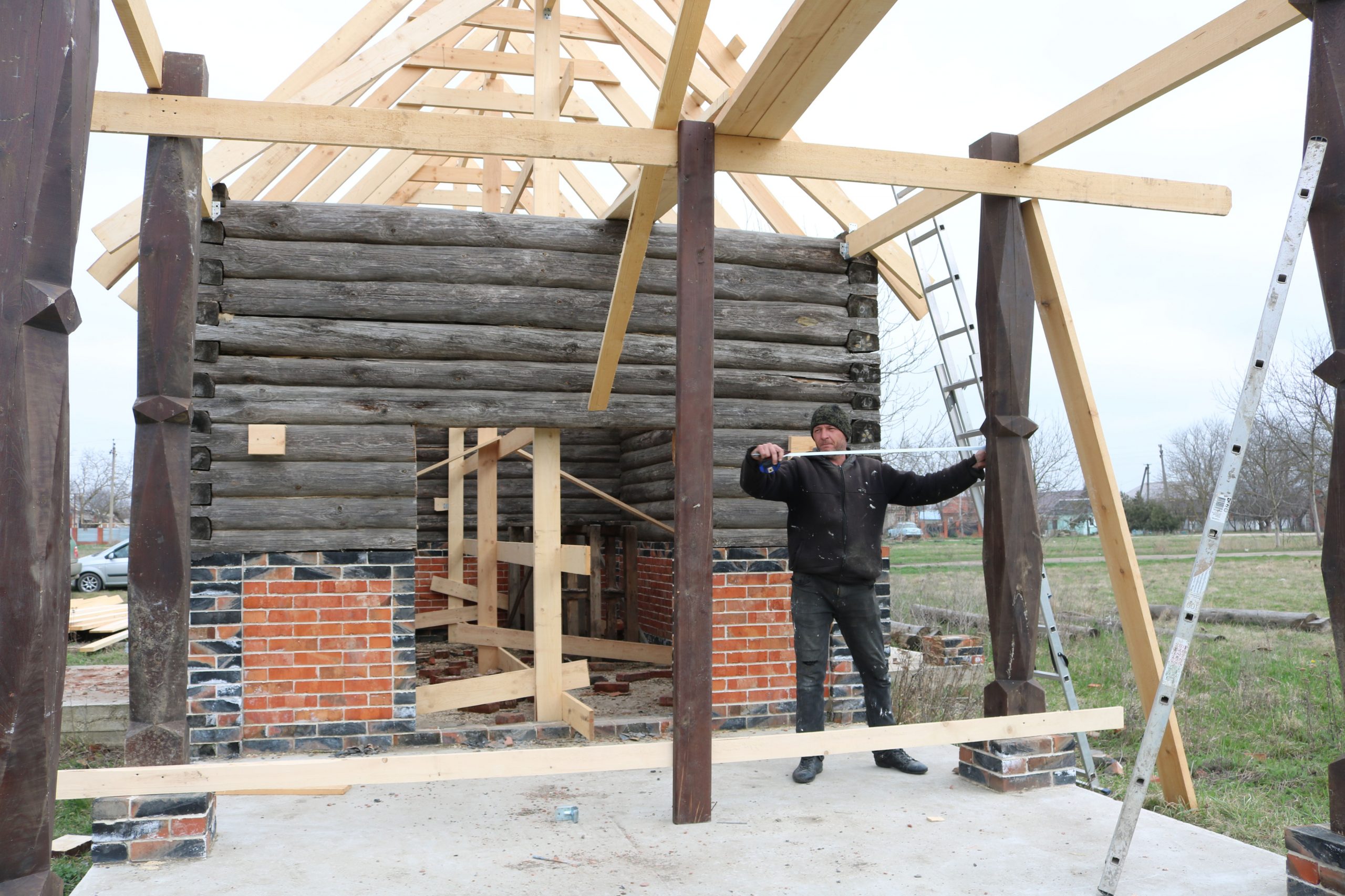 В станице Полтавской строят часовню в честь Святителя Николая