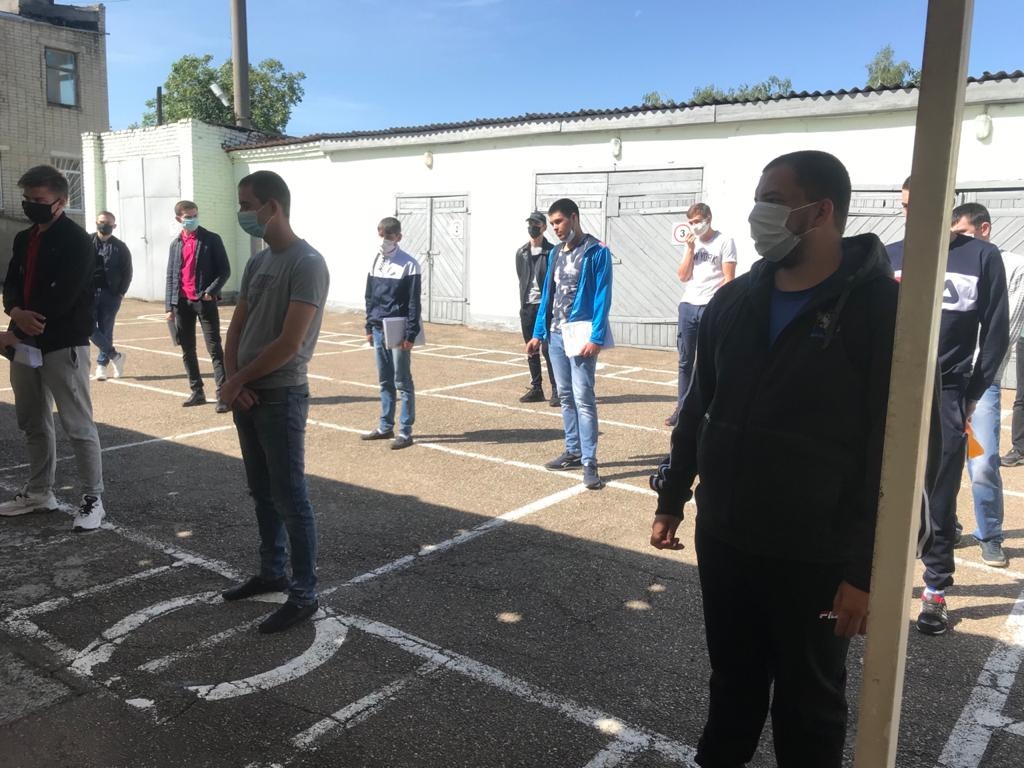 Более 180 парней из Красноармейского района отправятся служить в весенний призыв