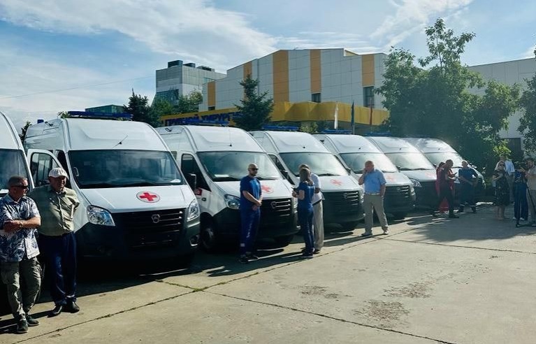 Красноармейская ЦРБ получила новый автомобиль скорой медицинской помощи
