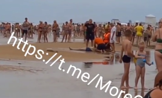 Во время шторма в Анапе утонул мужчина