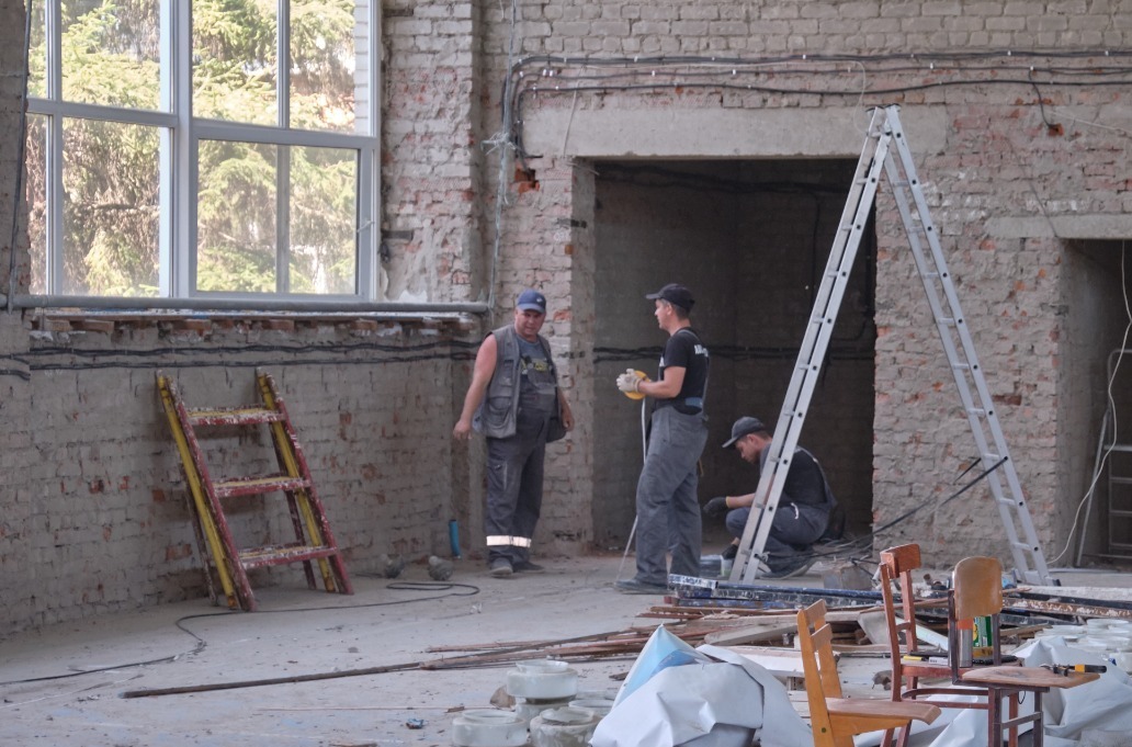 В трех школах Красноармейского района в этом году отремонтируют спортивные залы