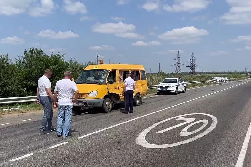 Один подросток погиб и двое получили травмы в ДТП в Брюховецком районе