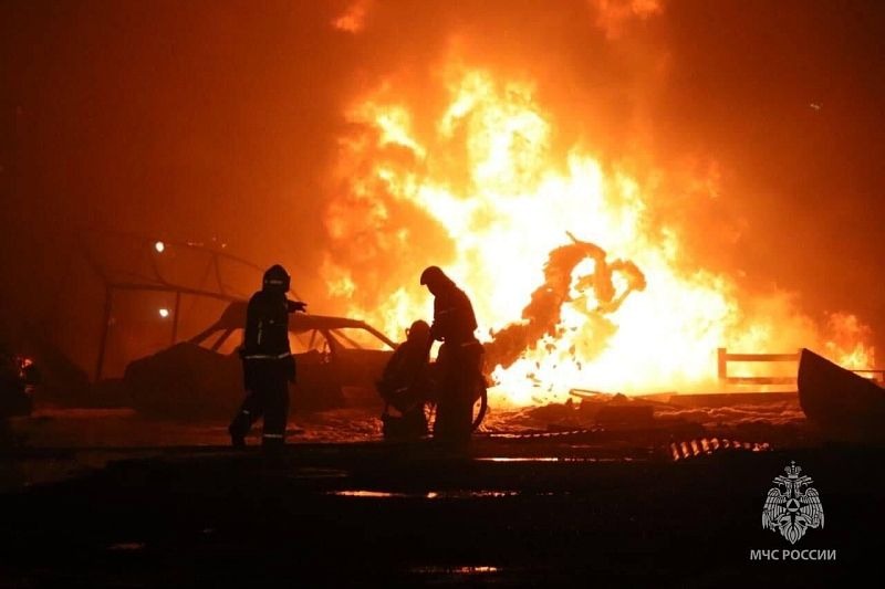 В Республике Дагестан 15 августа объявлен днем траура по погибшим при взрыве на АЗС