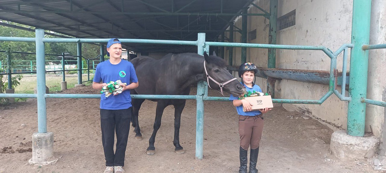 Волонтеры из Красноармейского района доставили гуманитарную помощь в ЛНР