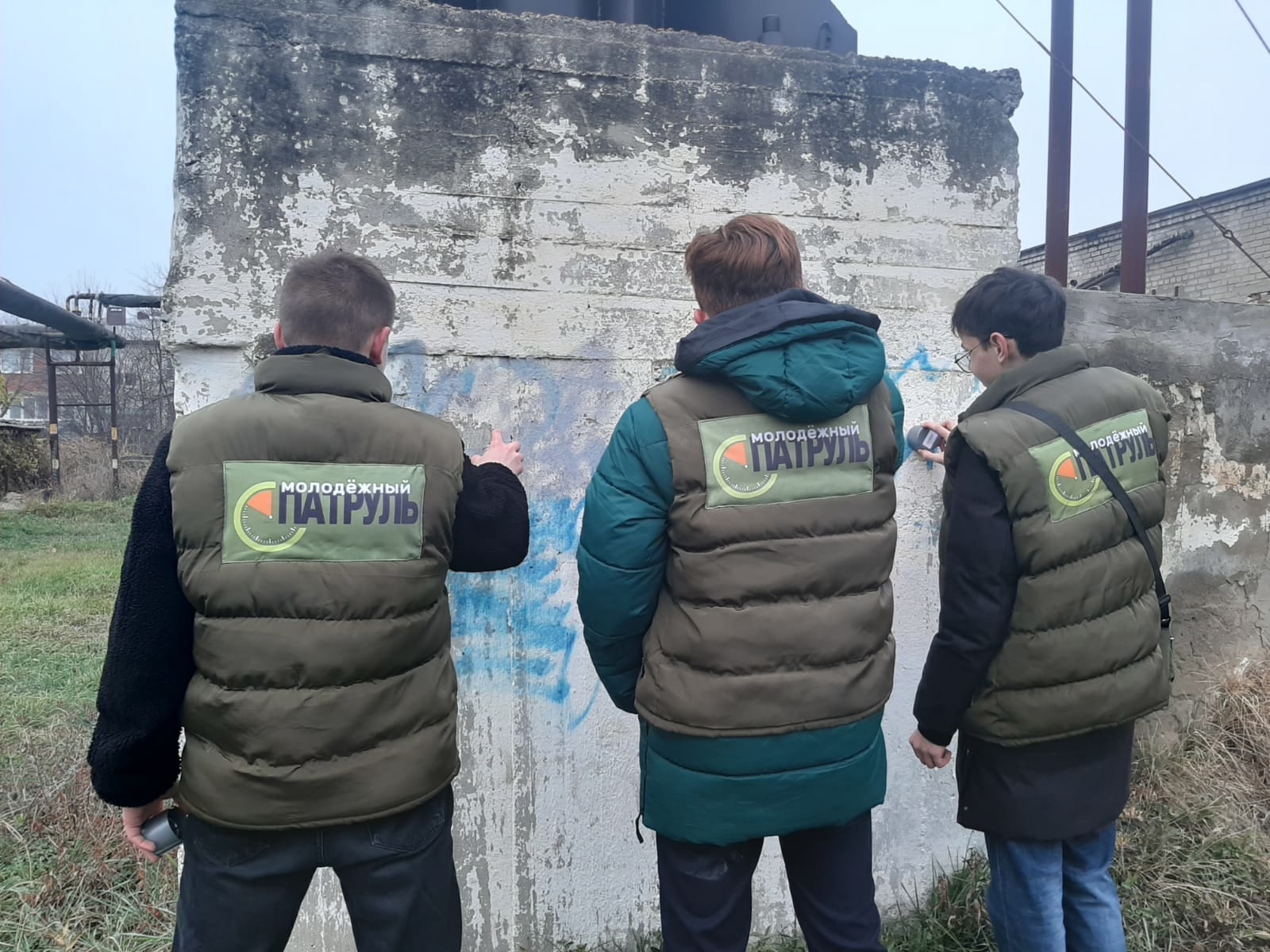 Молодёжный патруль продолжил акцию «Кубань без наркотрафарета!»