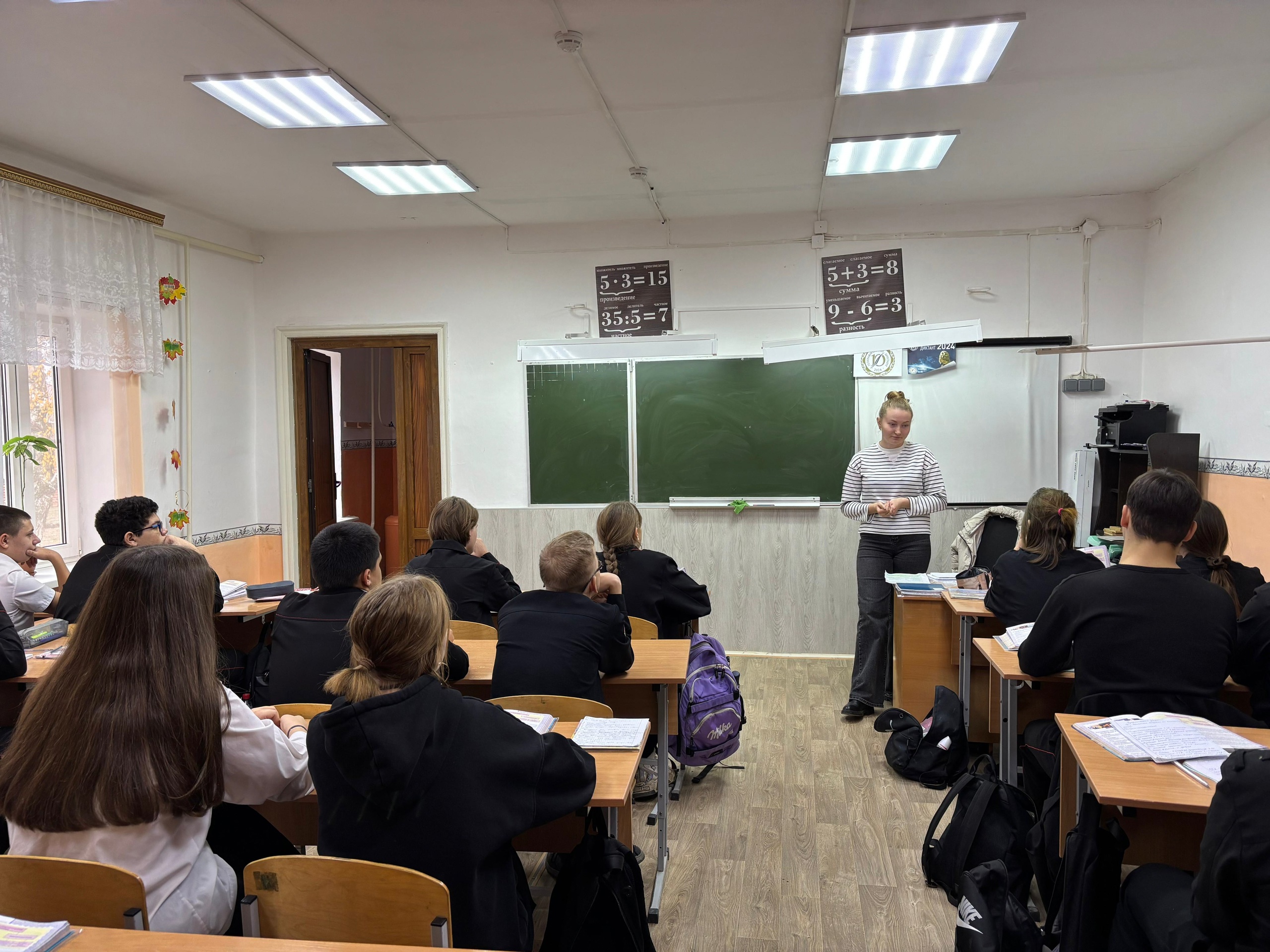Твори добро: в Старонижестеблиевской обсудили плюсы волонтёрской деятельности