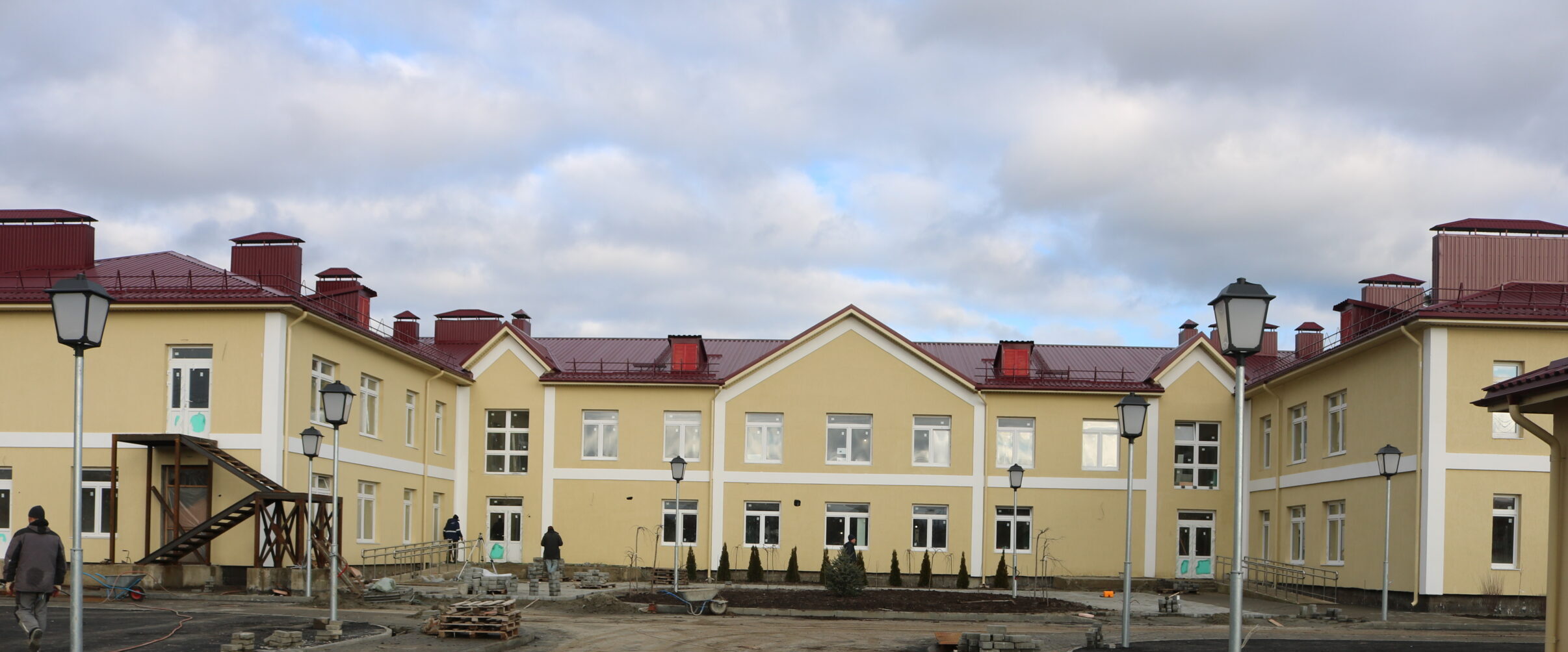 За строительство детского сада в Марьянской взялся третий подрядчик