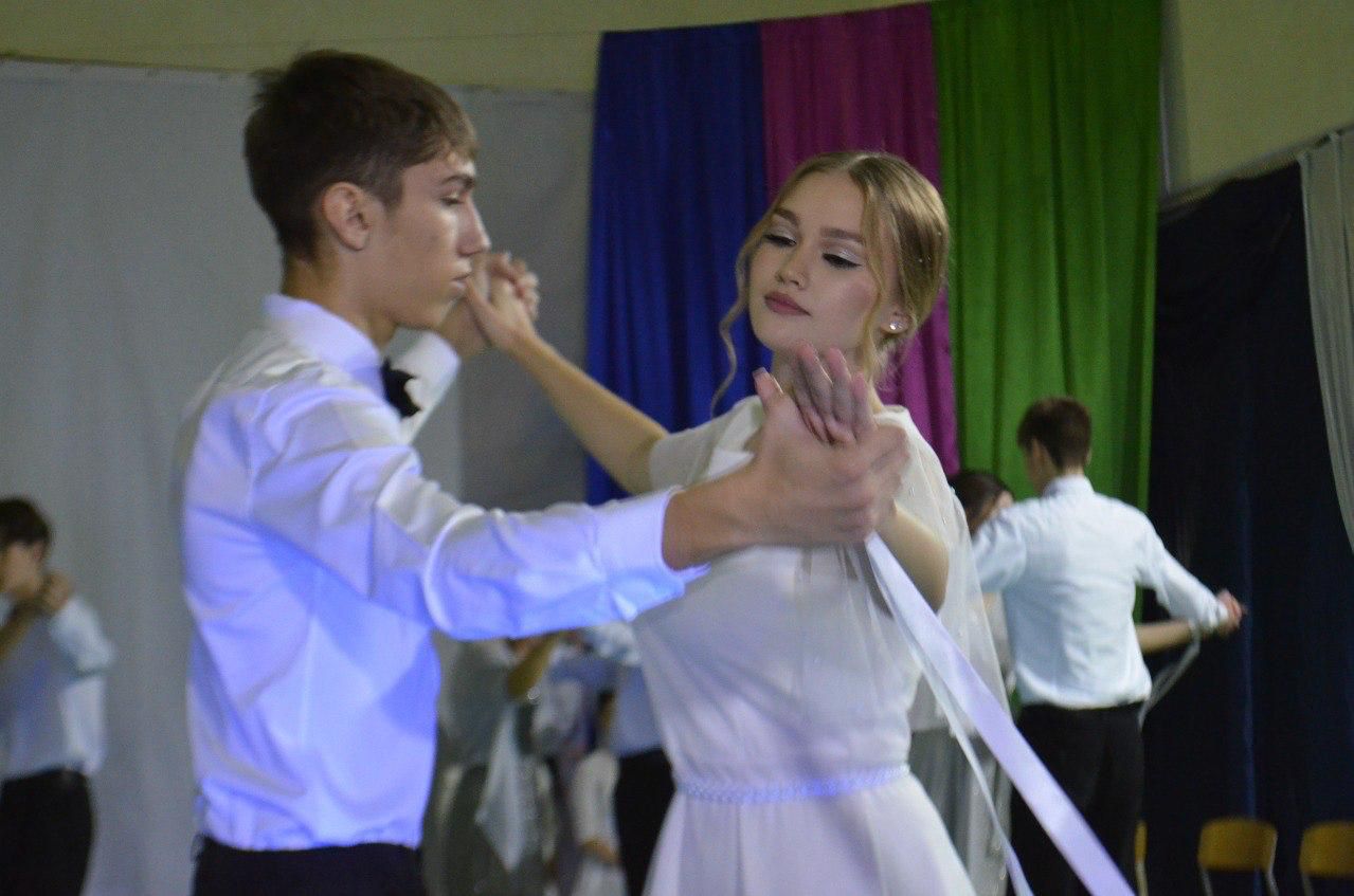 В марьянской СОШ №19 в День Великомученицы Татьяны прошел исторический бал