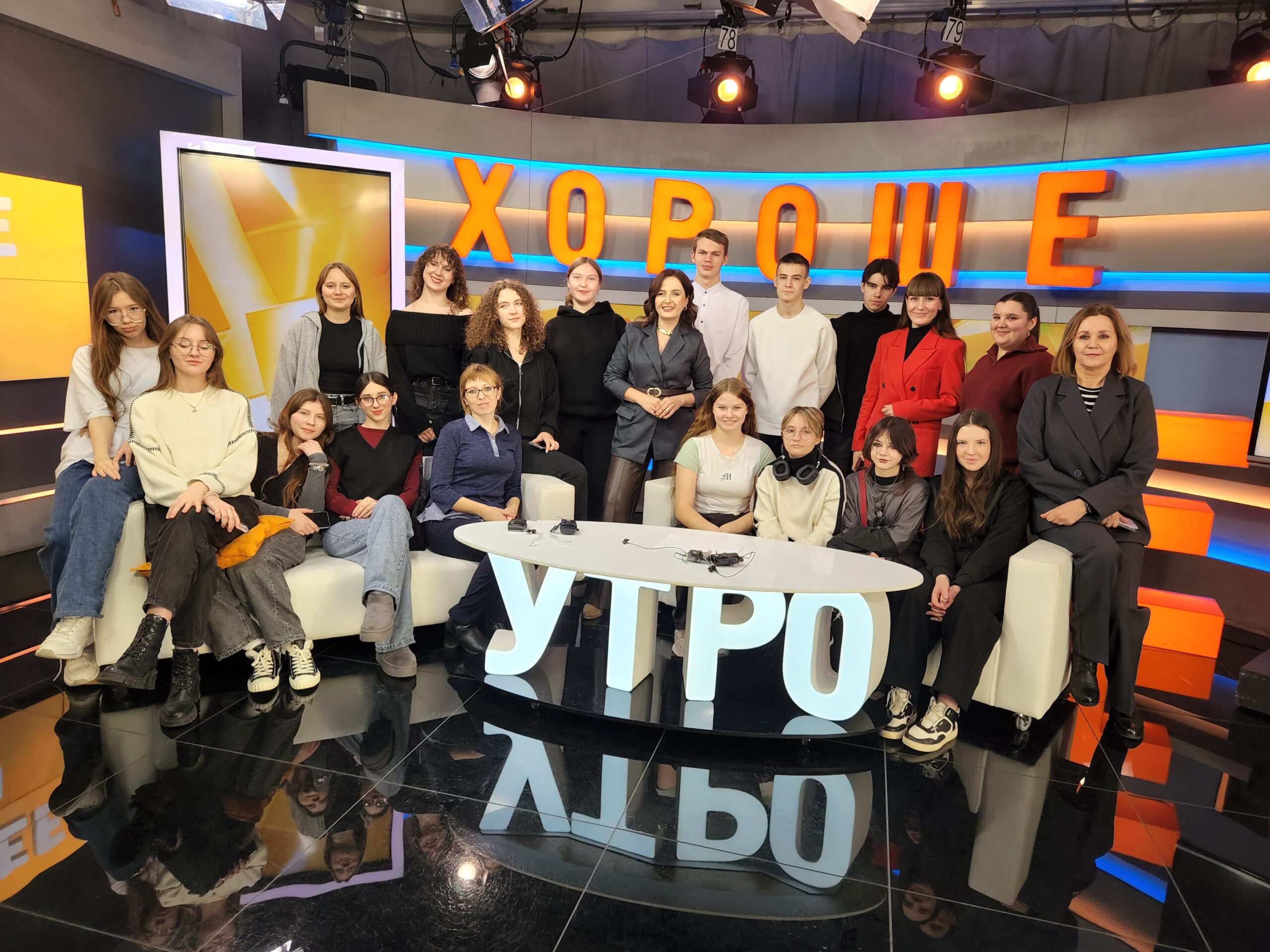 Старшеклассники полтавских школ побывали на экскурсии в студии телеканала «Кубань 24»