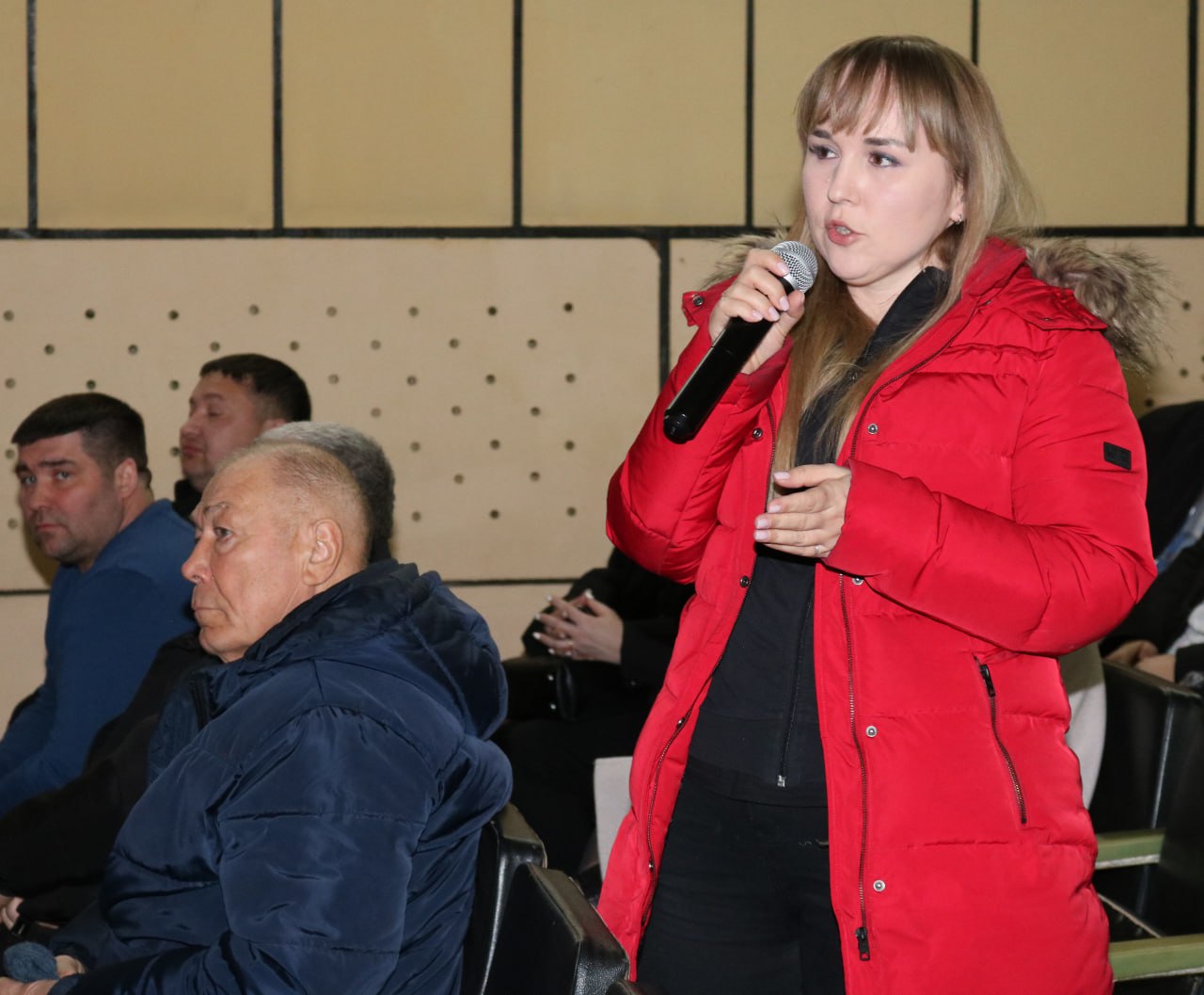 Водоснабжение, дороги, тротуары: что обсуждали на открытой сессии совета депутатов Марьянского поселения