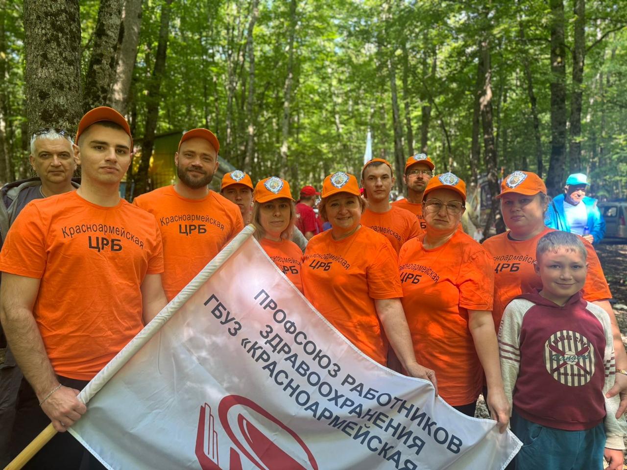 Команда Красноармейской ЦРБ взяла «бронзу» в экстриме и эрудиции на краевом турслёте медиков