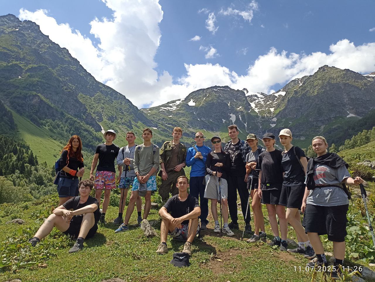 Подростки Красноармейского района совершили пеший поход к вершинам и водопадам Архыза