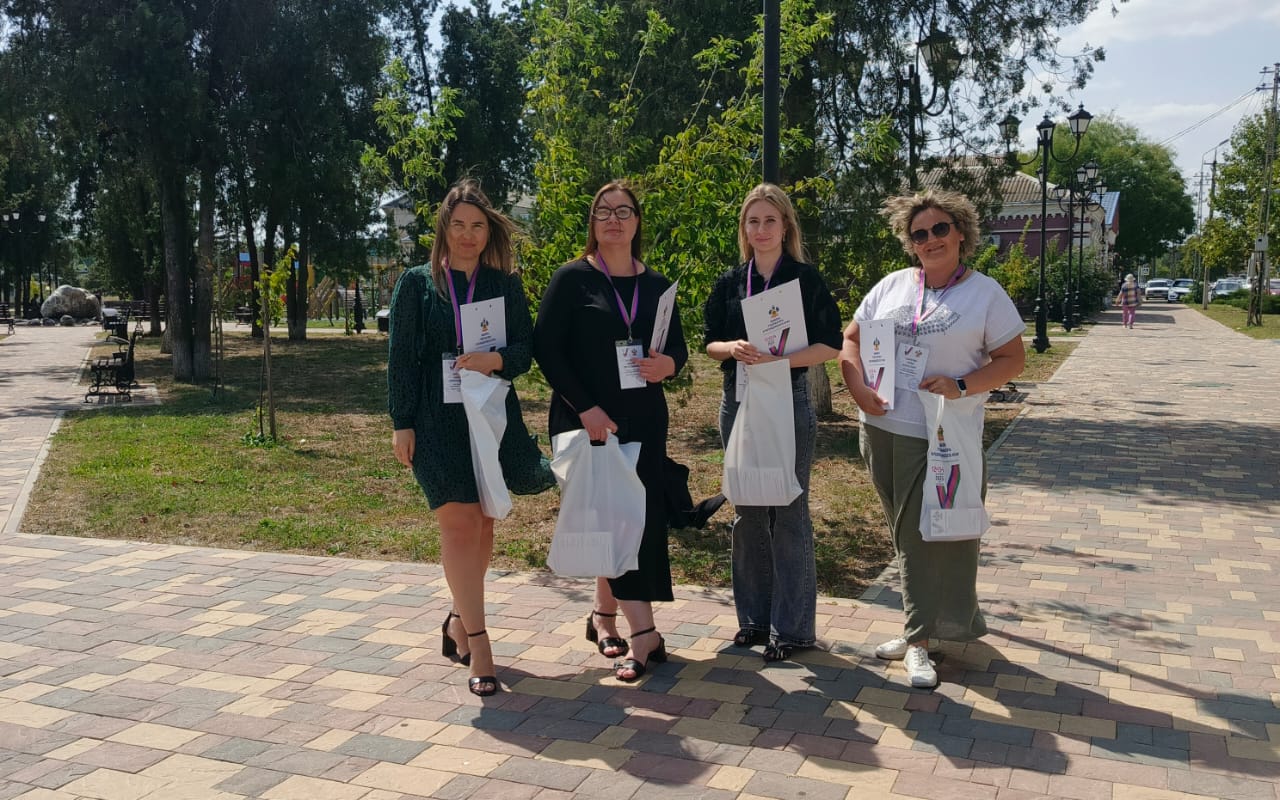 Выборы-2025. О порядке предстоящего голосования рассказывают лично избирателям