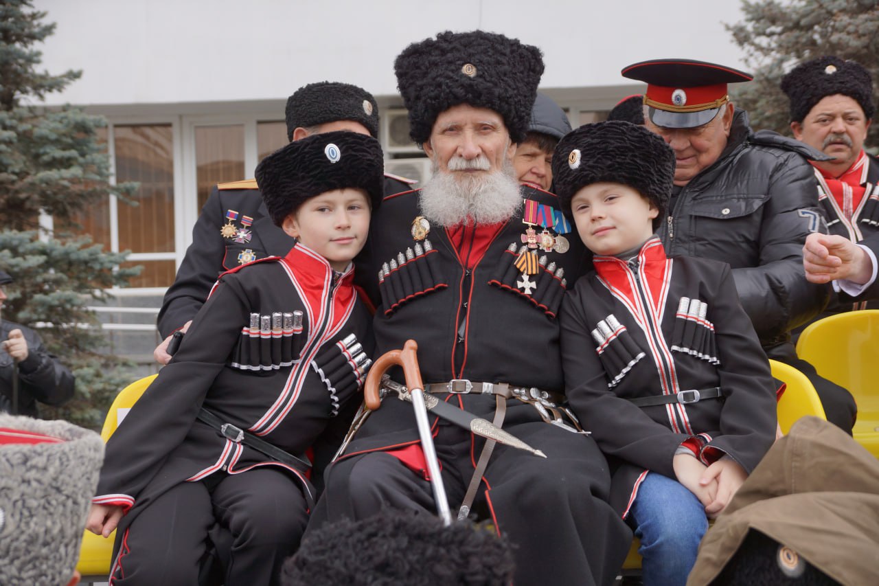 Наследники доблести: помним   прошлое, создаем будущее