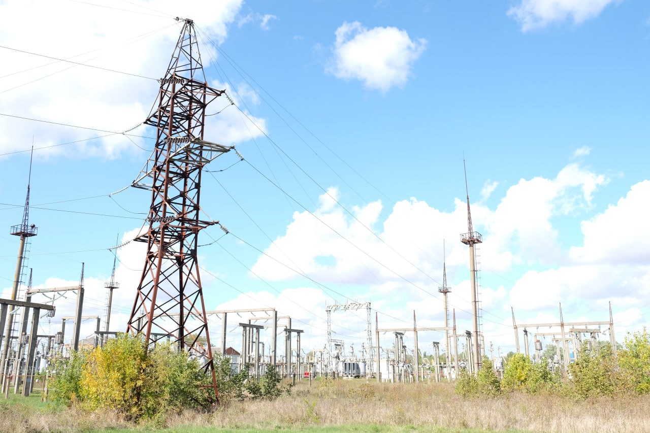 Хутор Трудобеликовский погрузился во тьму из-за двойной аварии на ЛЭП