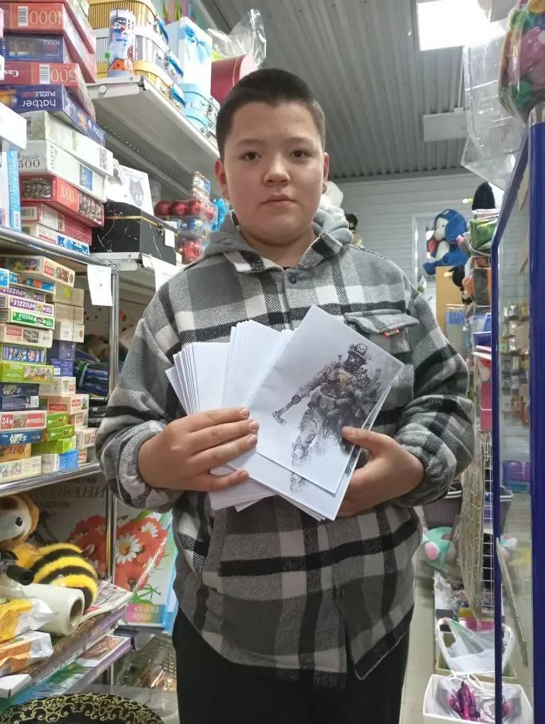Семиклассник из Старонижестеблиевской приготовил новогодние угощения для бойцов СВО — имбирные пряники