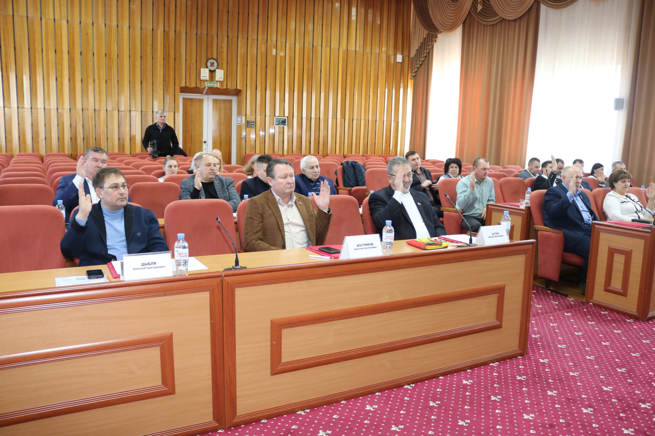 На итоговой сессии райсовета утверждены планы на 2026 год и кадровые решения