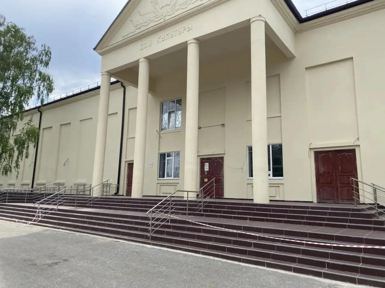 Ремонт Дома культуры в станице Старонижестеблиевской вышел на новый этап